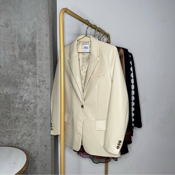 New Zara Beige Cream Oversized Faux Leather Boxy One Button Blazer - Picture 4 of 14
